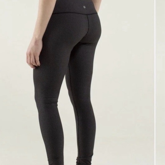 Lululemon Athletica Gray Leggings - Picture 6 of 6